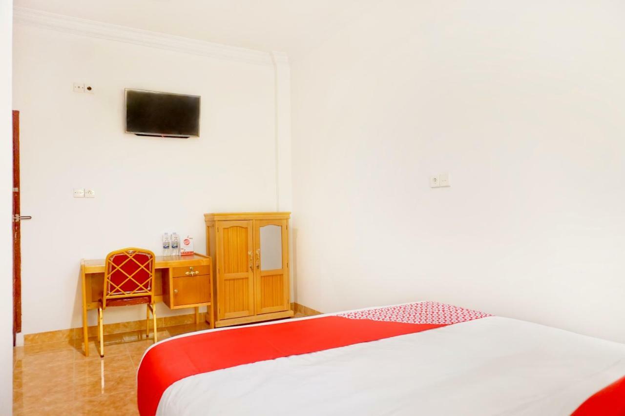 Oyo 694 Khasanah Residence Pekanbaru Exterior foto