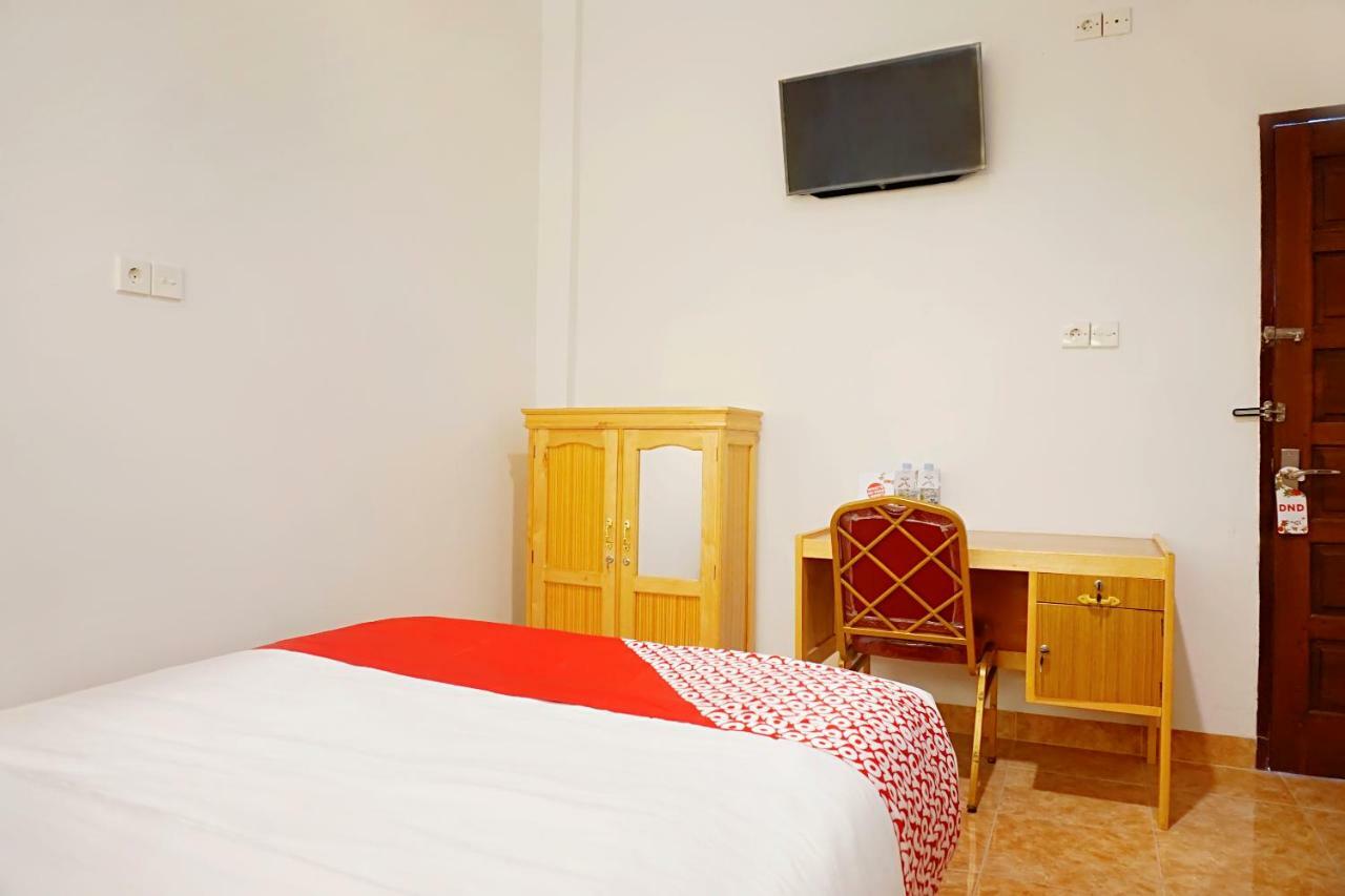 Oyo 694 Khasanah Residence Pekanbaru Exterior foto