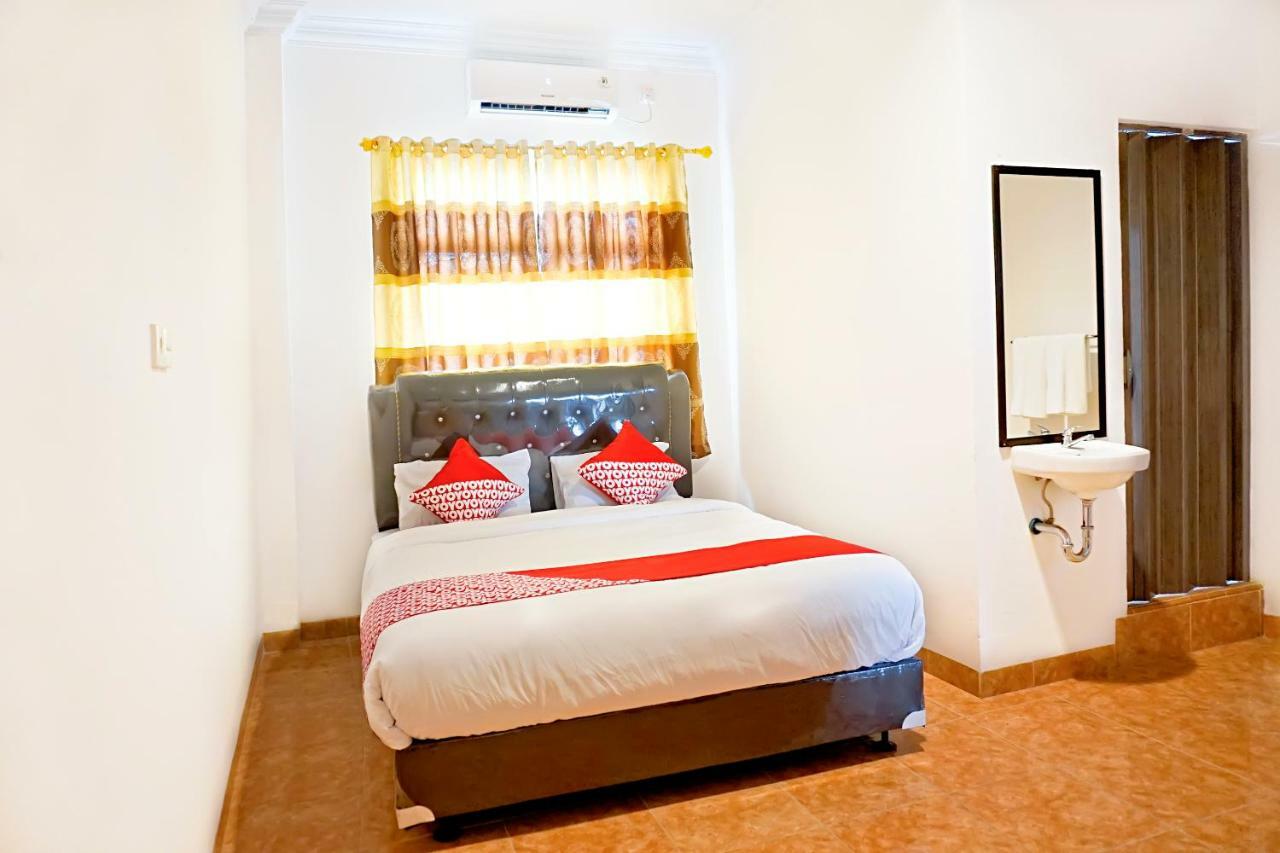 Oyo 694 Khasanah Residence Pekanbaru Exterior foto
